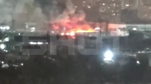 Shot: Сильный пожар разгорелся на складе в Одинцове