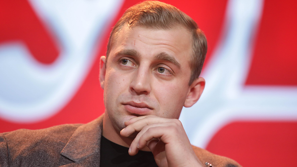Блогер Саша Стоун начал встречаться с девушкой, похожей на его экс-возлюбленную