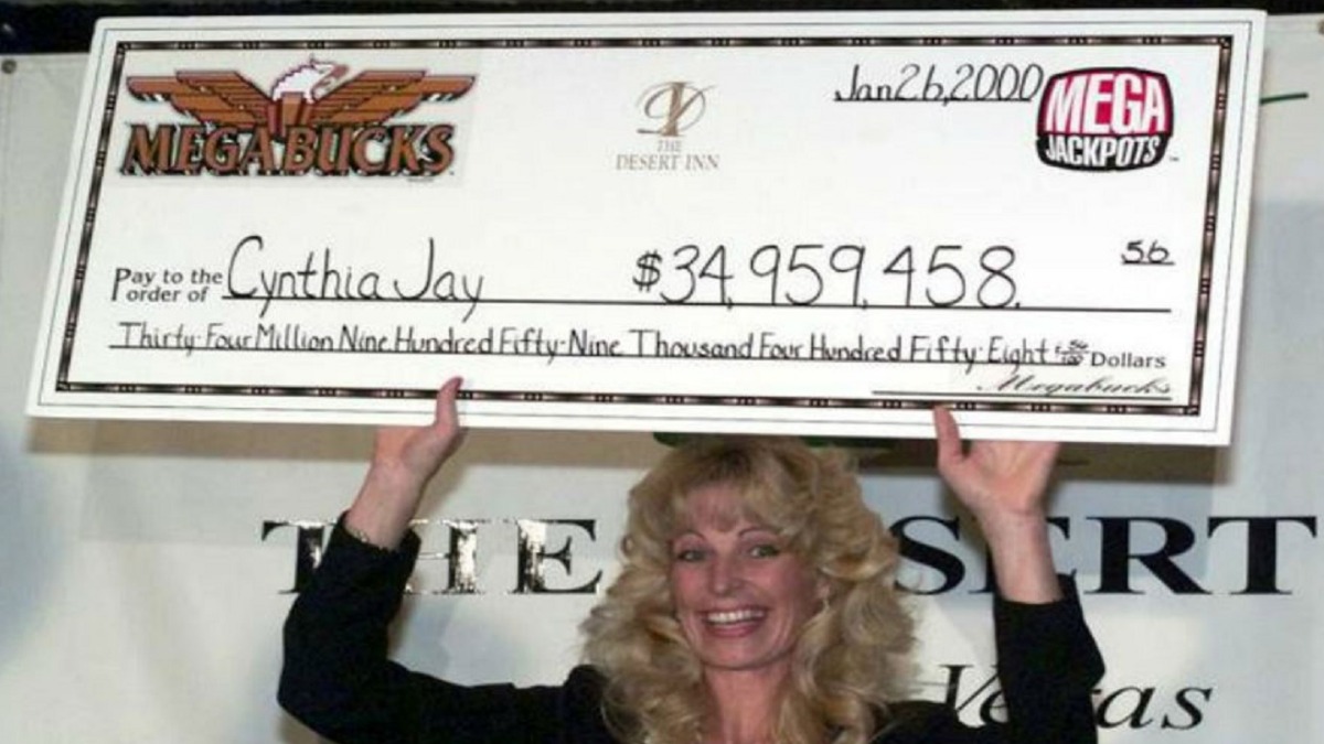 На легендарный выигрыш Синтия Джей-Бреннан потратила всего 27 долларов