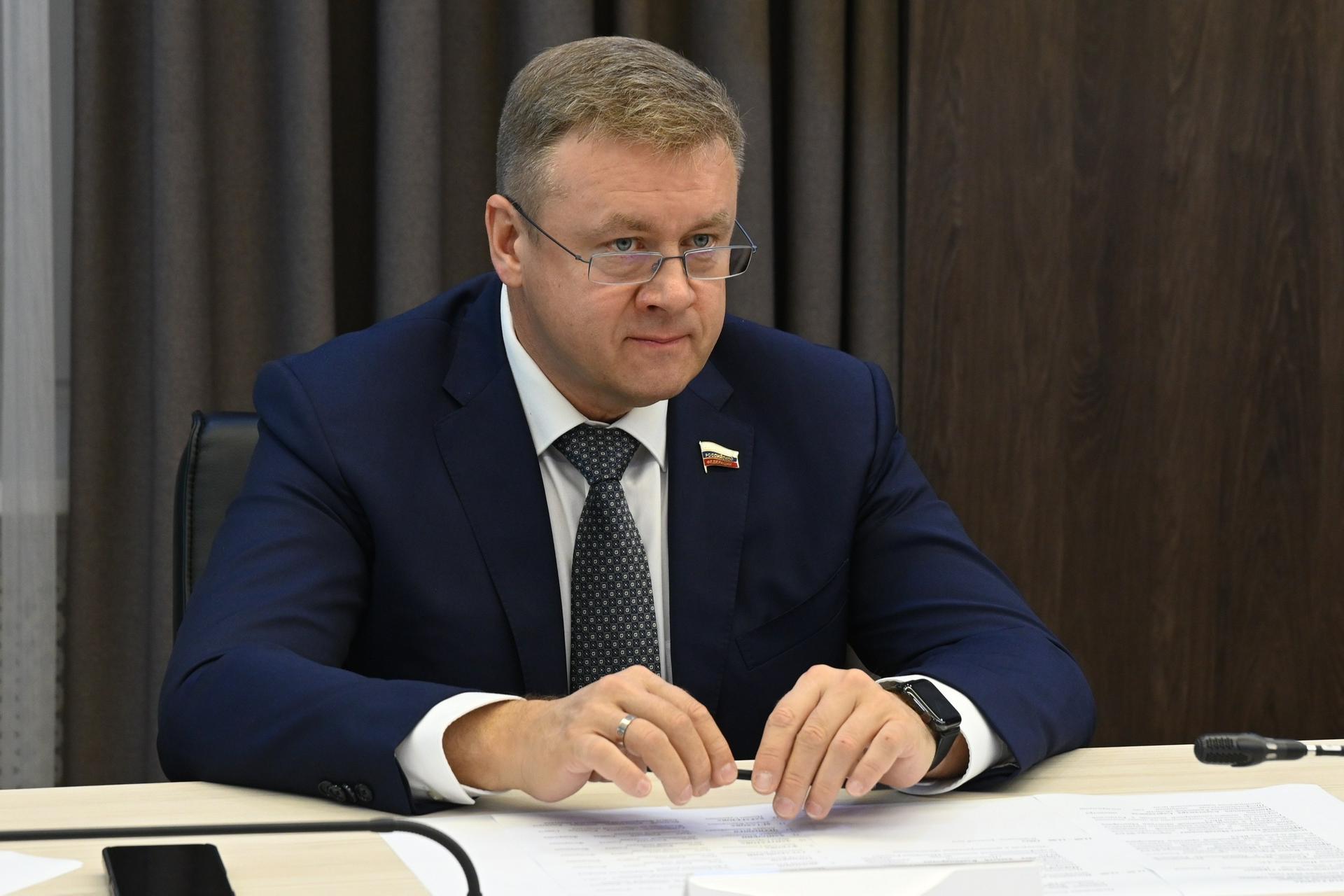 Дело экс-губернатора Рязанской области Любимова: биография, обвинения во взятках и аресты бывших замов