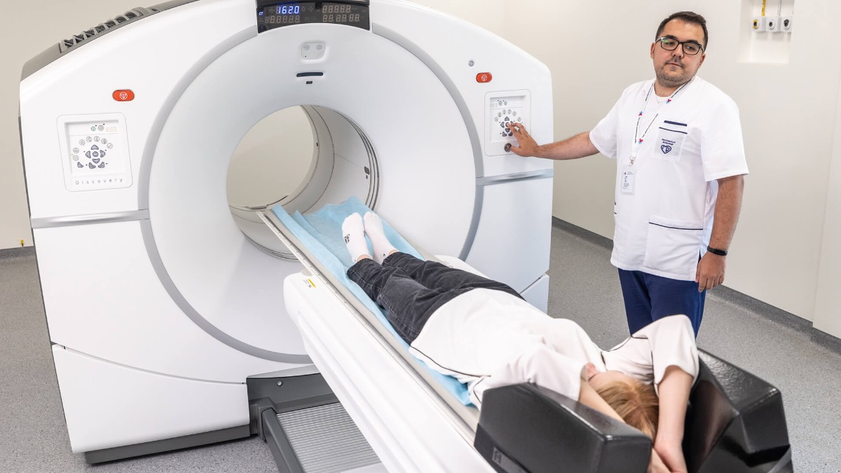 Собянин: Москва расширит применение технологий ядерной медицины