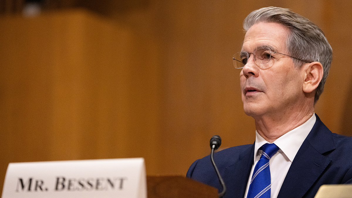 WSJ: Глава Минфина США обсудит с Китаем сокращение закупок российской нефти