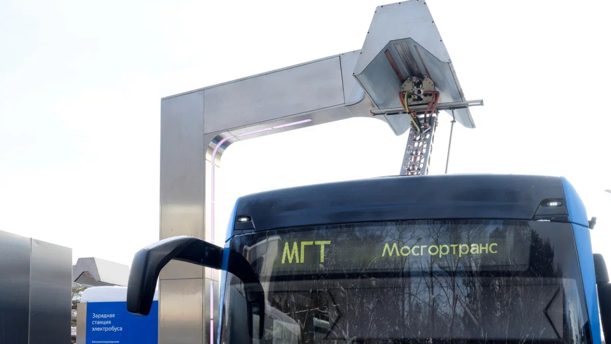 Шесть зарядных станций для электробусов установили в Ивановском