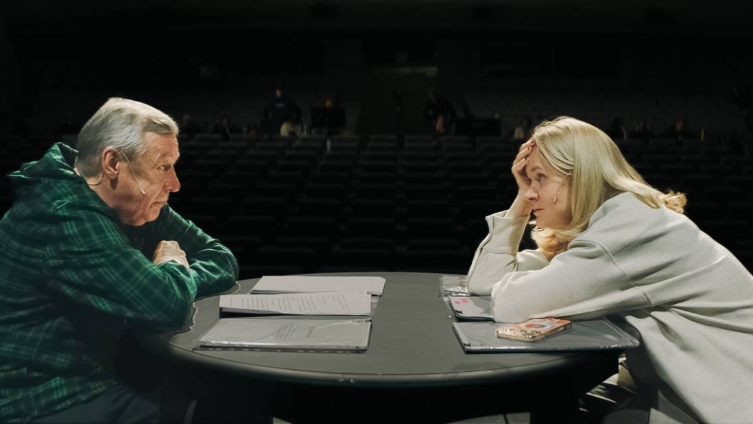 В Сети появилось первое фото Ефремова с репетиции спектакля