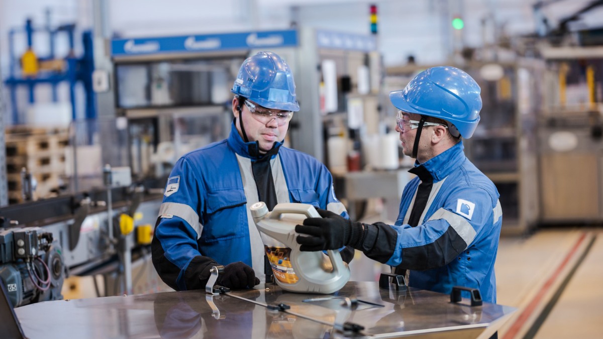 Автомобильные масла «Газпромнефть - смазочные материалы» получили цифровой паспорт качества «Честный знак»