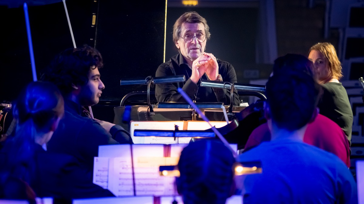 Юрий Башмет на одной из репетиций VII Зимнего международного фестиваля искусств