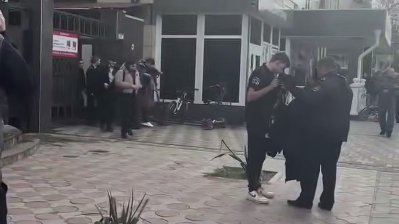 Количество пострадавших при стрельбе в колледже Анапы увеличилось до трех