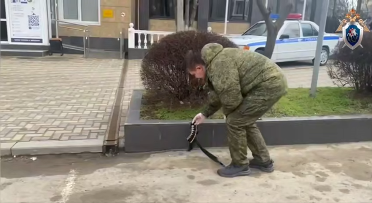 Отец напавшего на техникум в Анапе подростка узнал о стрельбе от журналистов