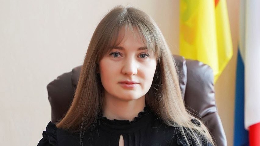 Скандал с жилищными сертификатами в Сердобске: подробности о мигранте-многоженце, травля и отставка мэра