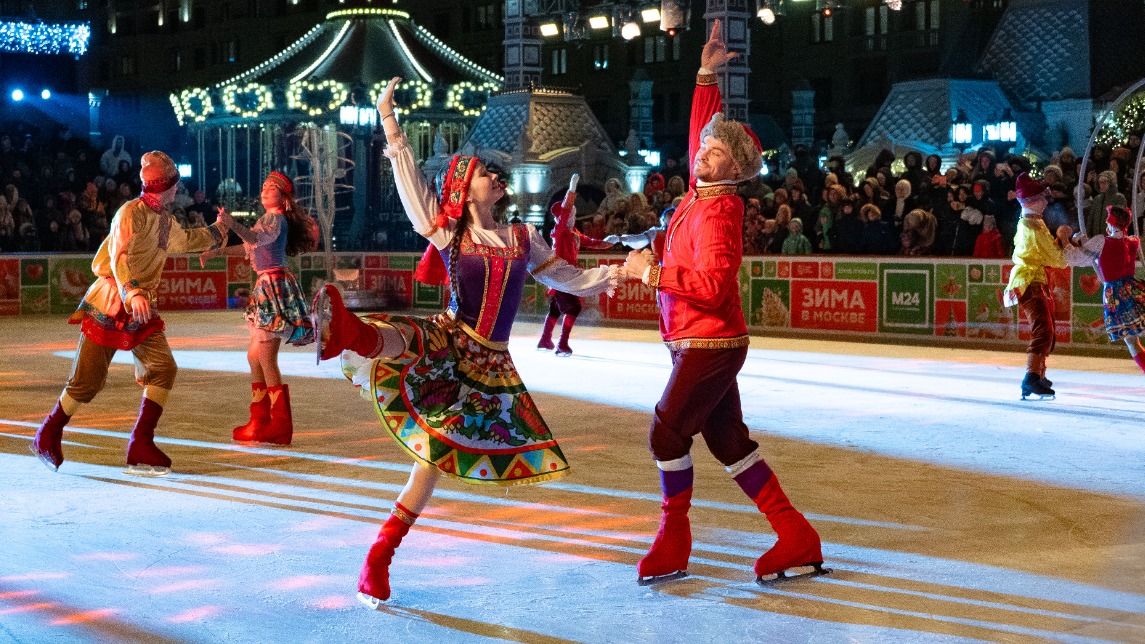 Олимпийские медалисты и чемпионы мира выступят на ледовом шоу в центре Москвы