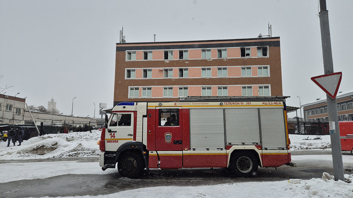 Shot назвал причину пожара в хостеле на севере Москвы