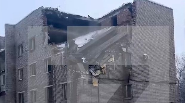 Военная прокуратура взяла на контроль ситуацию с обрушением здания в Ленобласти