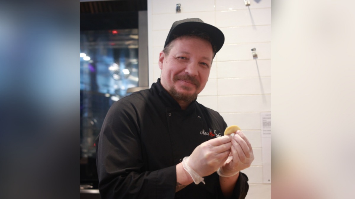 Шеф-повар Алексей Казаков