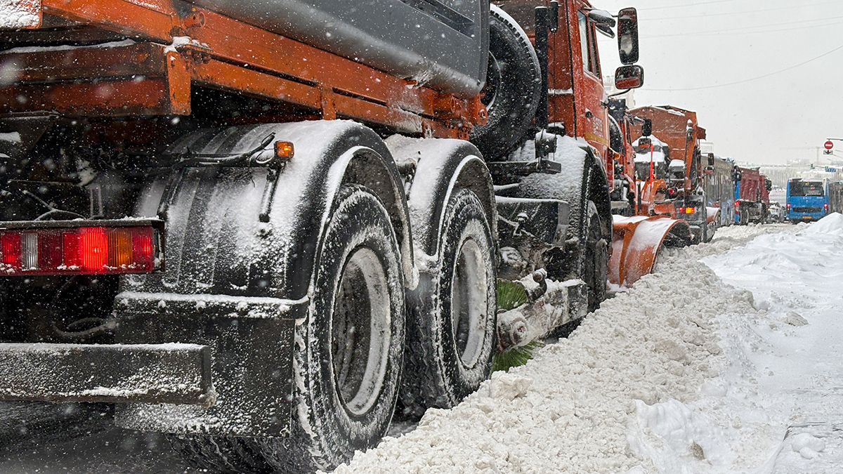 «Желтый» уровень опасности из-за снега и обледенения объявлен в столичном регионе