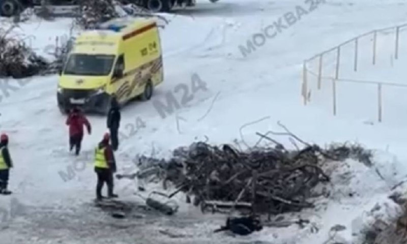 Газовый баллон взорвался на стройке в центре Москвы, есть пострадавшие