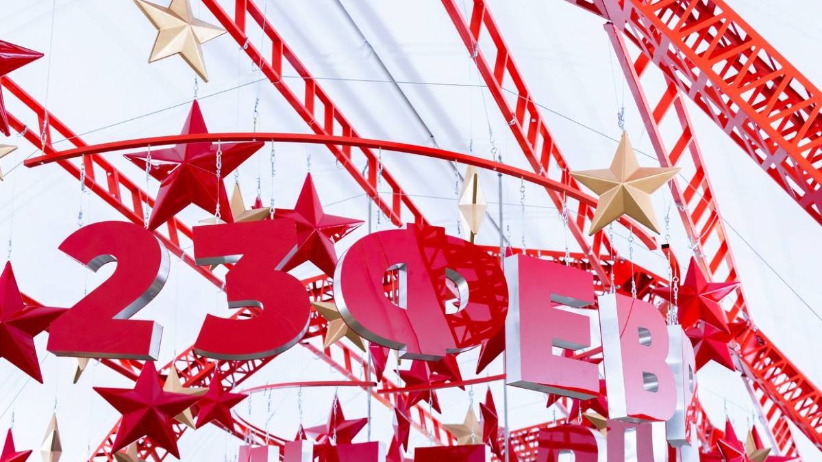 Станцию метро «Трубная» украсят к 23 Февраля