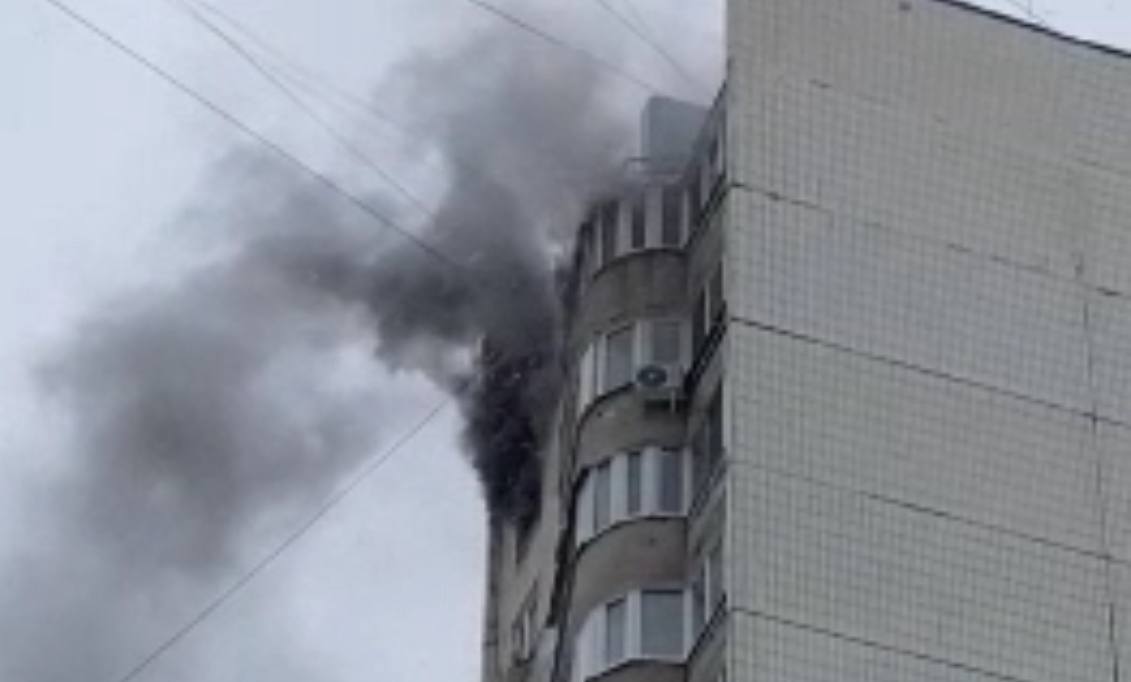 Квартира дома загорелась на юго-востоке Москвы