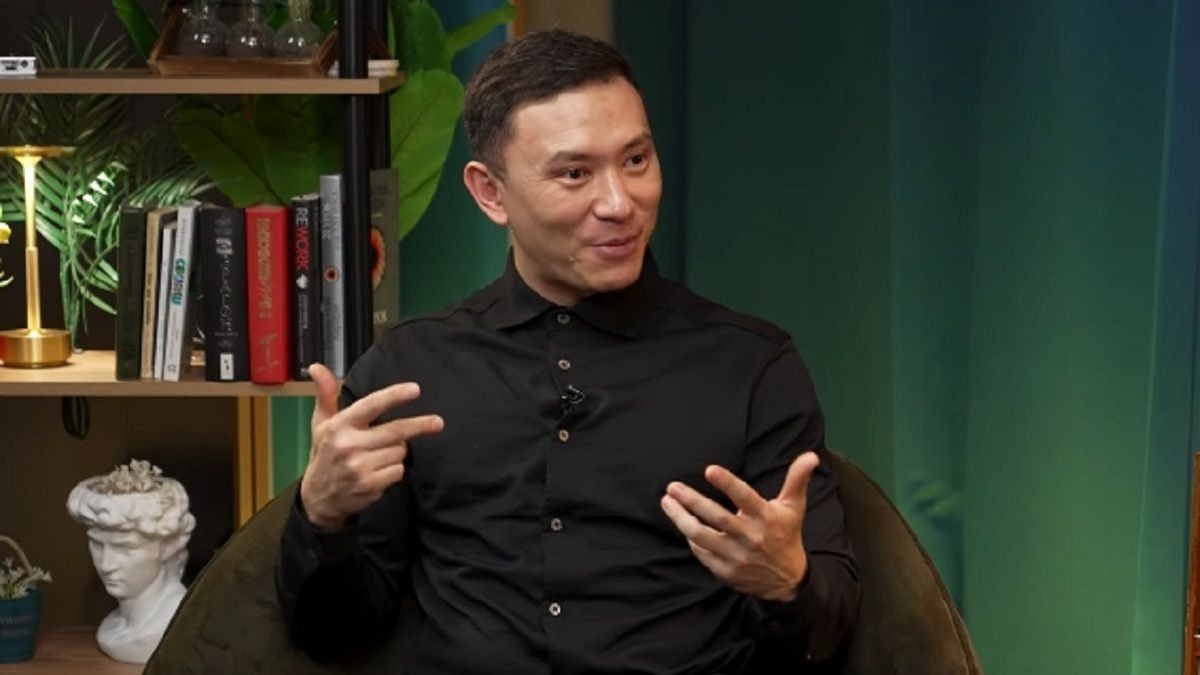 Данияр Джумадилов рассказал о борьбе с паническими атаками после КВН