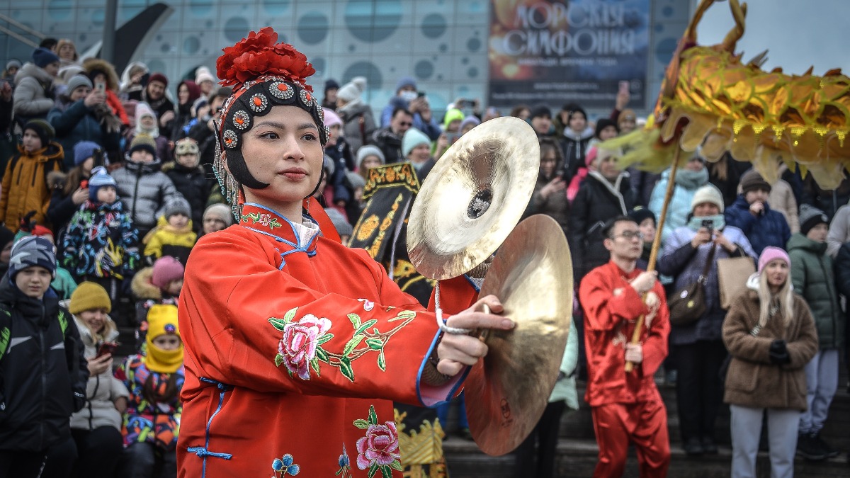 Китайская музыка отличается разнообразием музыкальных инструментов, в том числе ударных