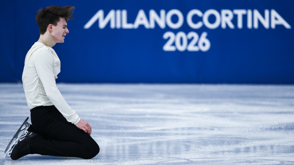 Фигурист Наумов рассказал о жизни после гибели родителей в авиакатастрофе