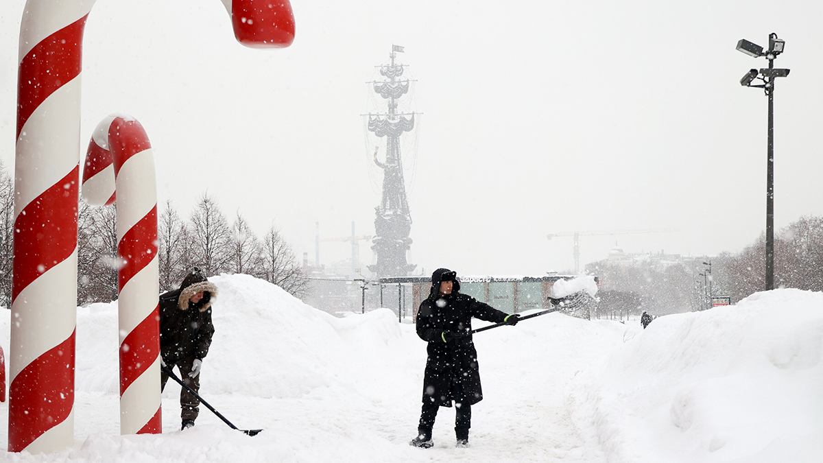 Синоптики сообщили о снежной и теплой погоде в Москве 5 марта