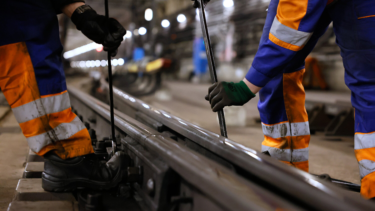 Специалисты Гострудинспекции рассказали о причинах гибели машиниста в Семрино