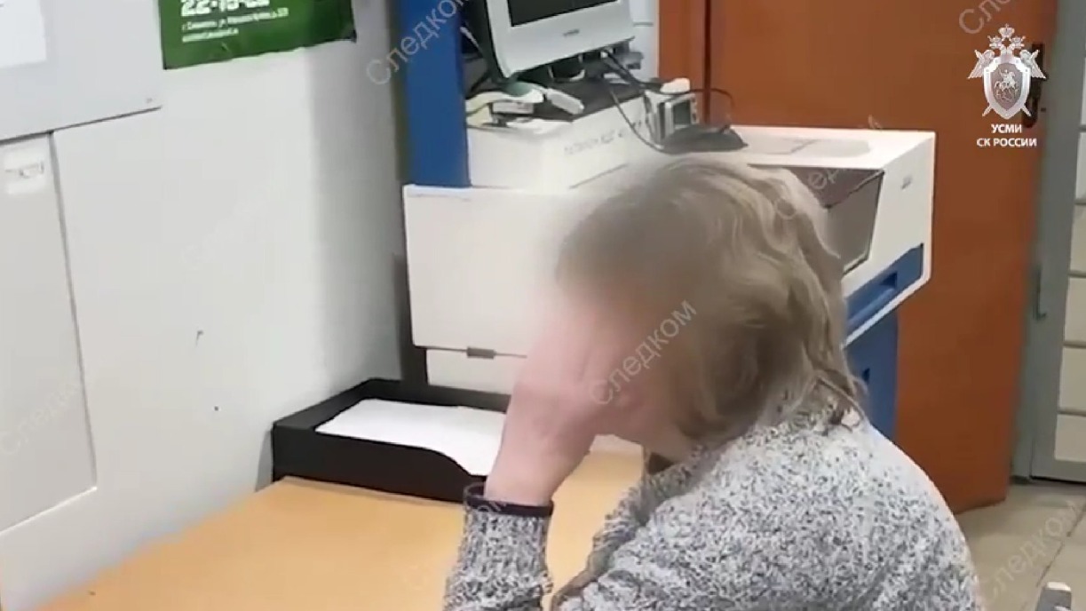 Похитителю девочки в Смоленске и его сожительнице предъявили обвинение