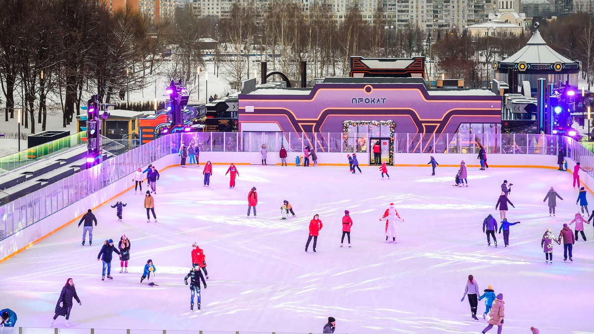Работу 25 бесплатных катков «Московских сезонов» продлили до 8 марта