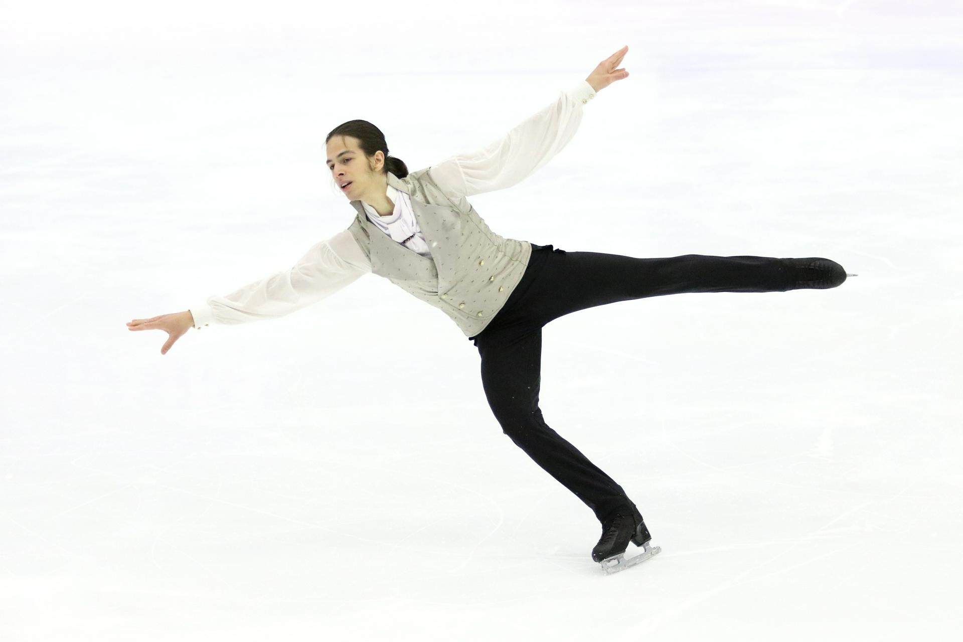 Железняков назвал подставой инцидент с музыкой для короткой программы Гуменника