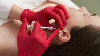 Инъекции ботокса в точку голода: помогает ли похудеть