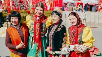 Фоторепортаж с фестиваля «Московская Масленица в Пекине» размещен в «Мосфото»