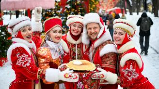 Народные гулянья и спортивные активности: в столице завершился фестиваль «Масленица»