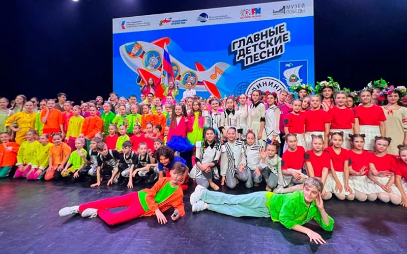 «Непоседам» — 35!