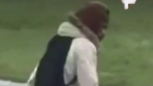 Темнокожий мужчина с двумя ножами напал на прохожих в Эдинбурге