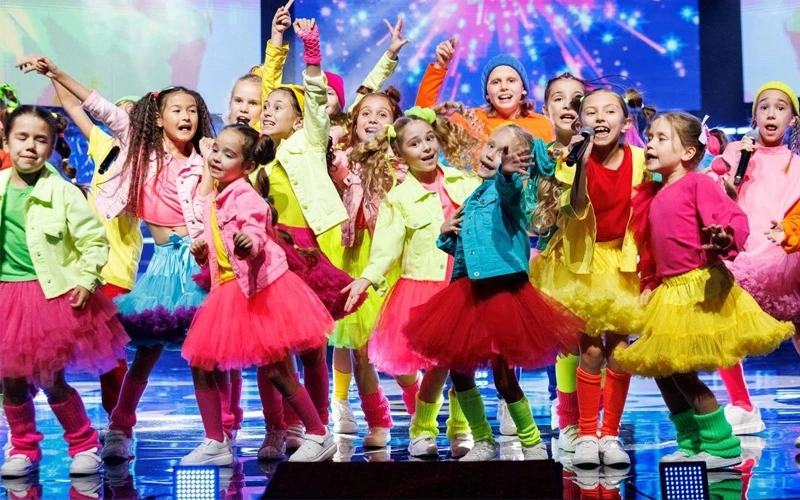 «Непоседам» — 35!