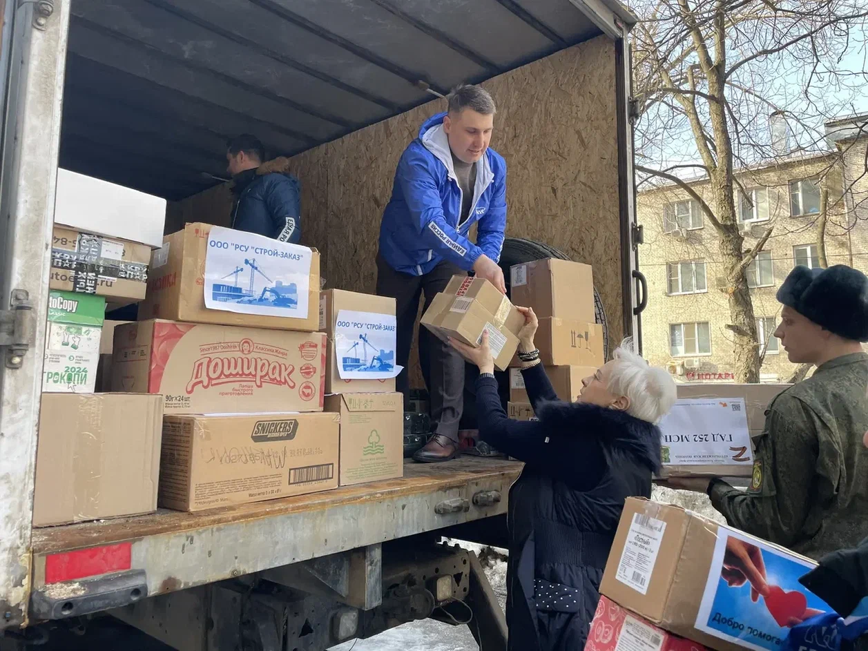 Новые гуманитарные грузы отправили бойцам СВО жители востока столицы