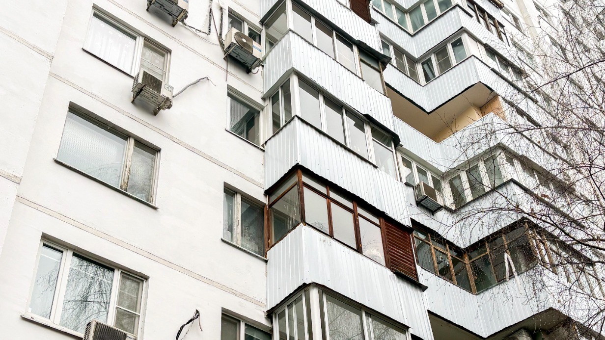 В районе Ясенево прошел капитальный ремонт дома 1981 года постройки 