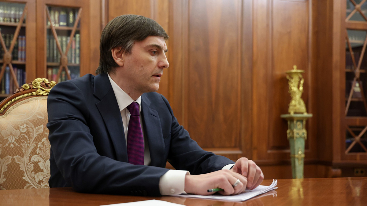 Кравцов: Минпросвещения разрабатывает единый учебник по физкультуре