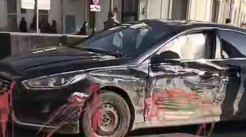 «112»: Машина с правительственными номерами попала в ДТП в центре Москвы