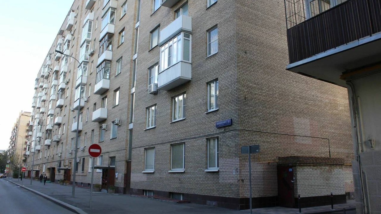 Предпринимателям доступно на торгах крупное помещение для бизнеса в Хамовниках