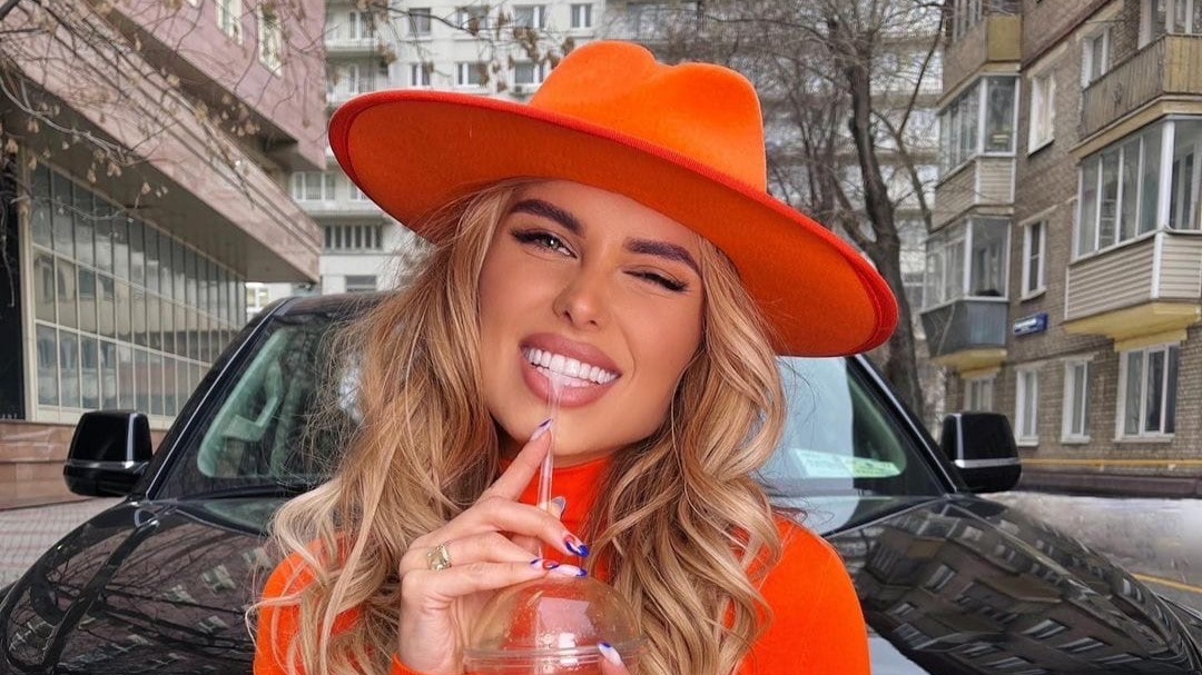 Певица Ханна