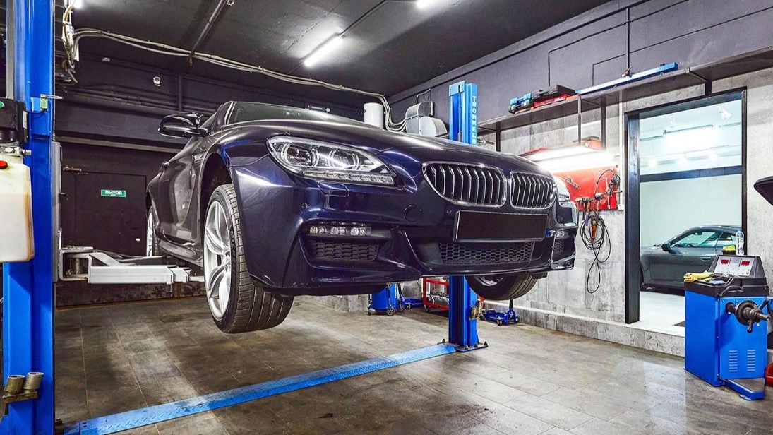 На портале потребителя Москвы дали советы по подготовке авто к теплому сезону