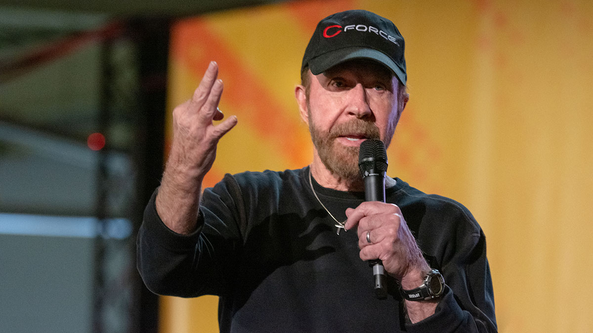 Умер Чак Норрис: чем известен, когда прославился и где снимался актер