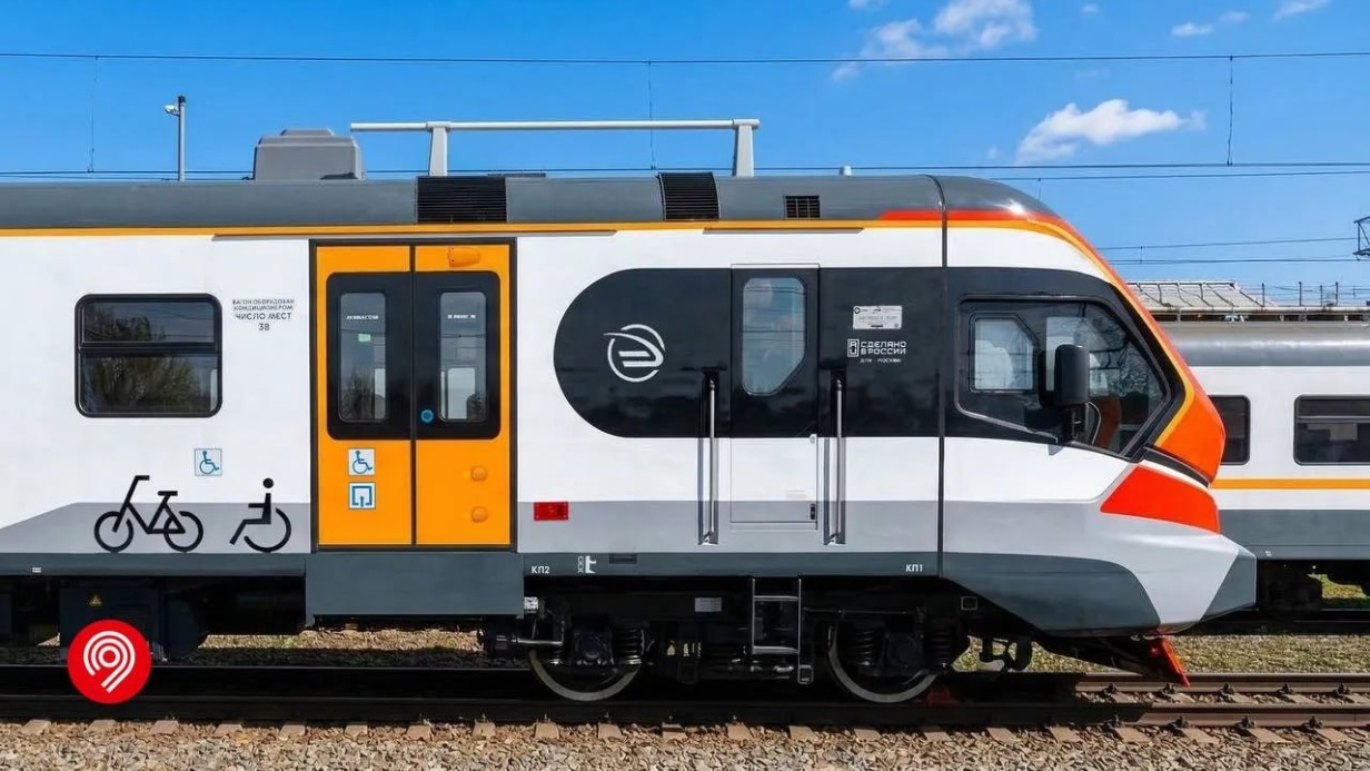 Обновленный электропоезд ЭП2ДМ вышел на Ярославское направление