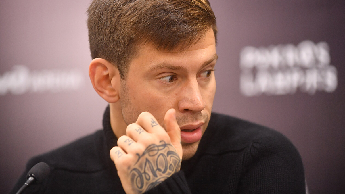 Суд в Москве рассмотрит дело о драке Смолова в «Кофемании» 1 апреля