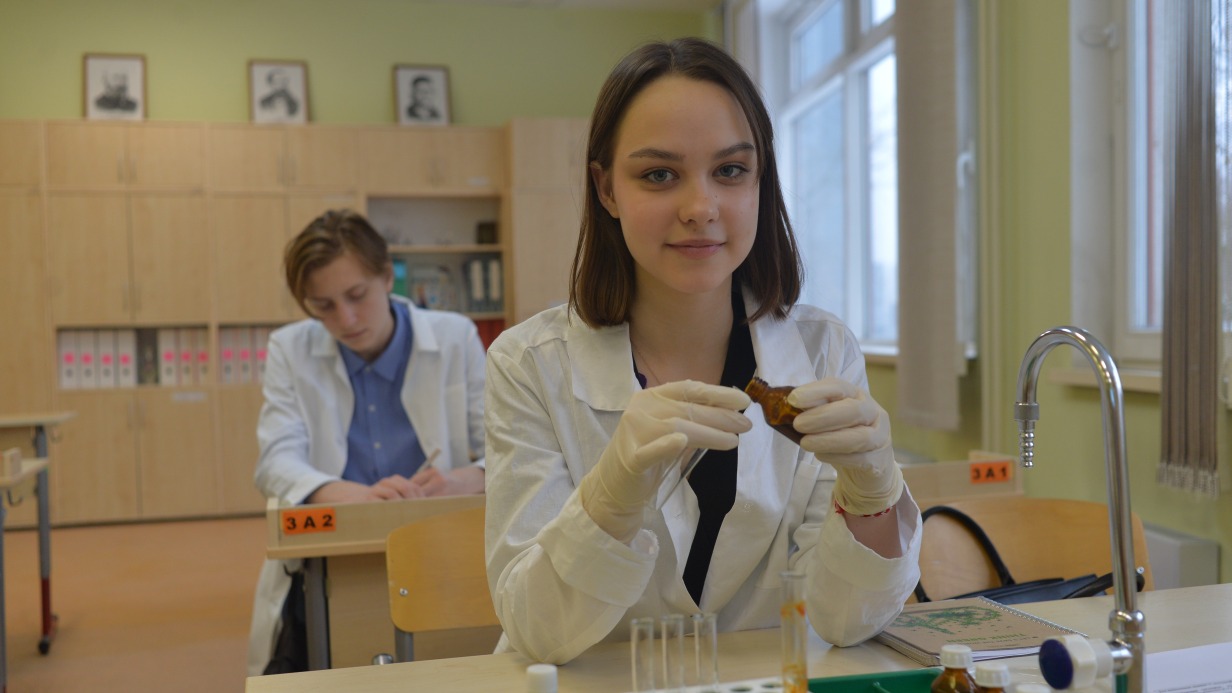 Одиннадцатиклассница из школы № 56 Мария Гужева