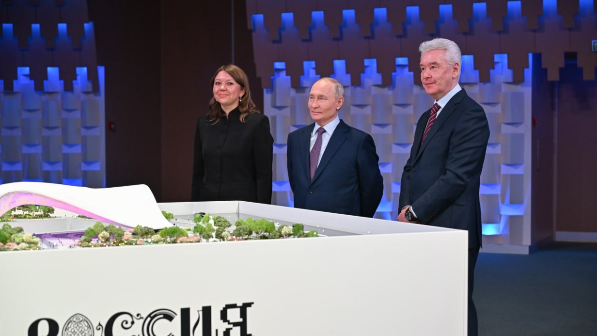 Путин и Собянин дали старт строительству нового национального центра «Россия»