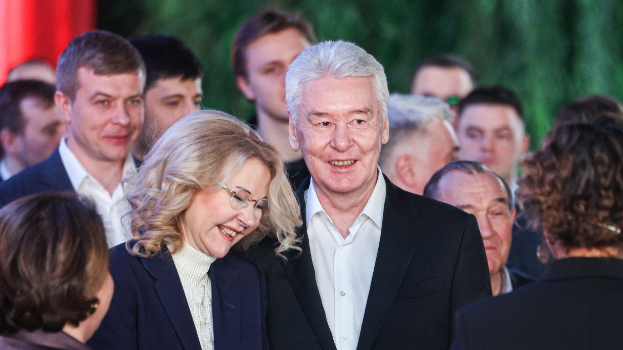 Мэр Москвы Сергей Собянин и вице-премьер РФ Татьяна Голикова на открытии нового студийно-производственного комплекса Киностудии Горького в Валдайском проезде