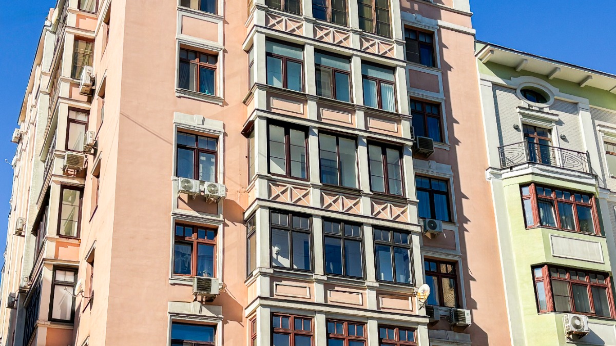 В жилом доме в районе Хамовники произвели замену всего лифтового оборудования