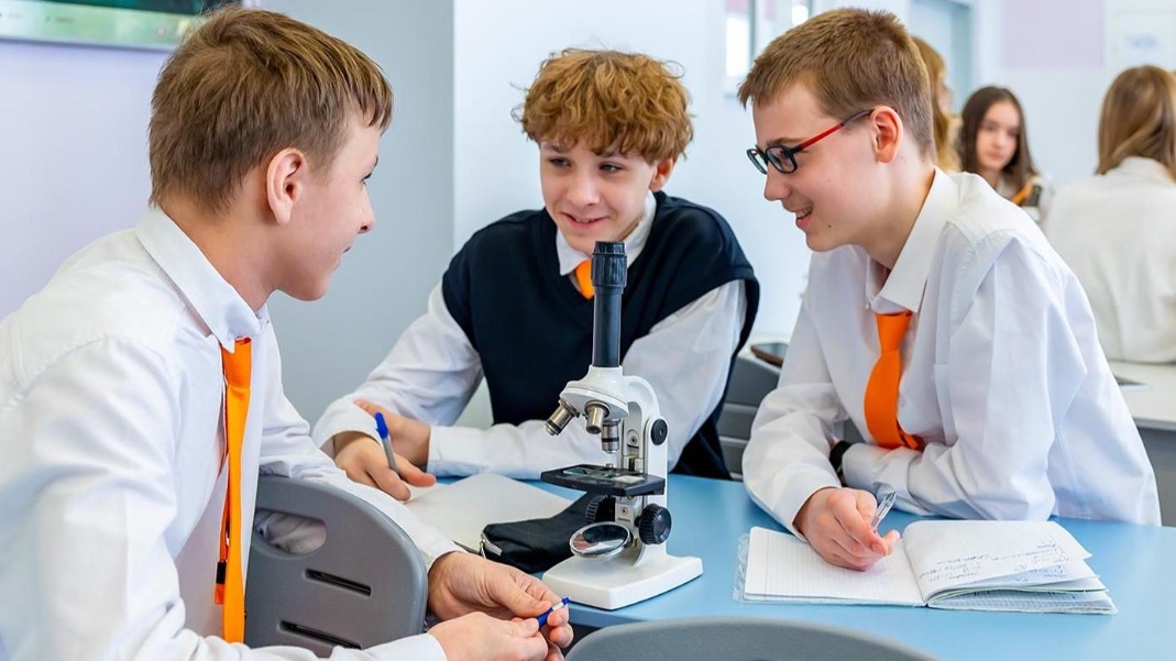 Собянин: Интерес к естественно-научной вертикали в школах Москвы вырос вдвое